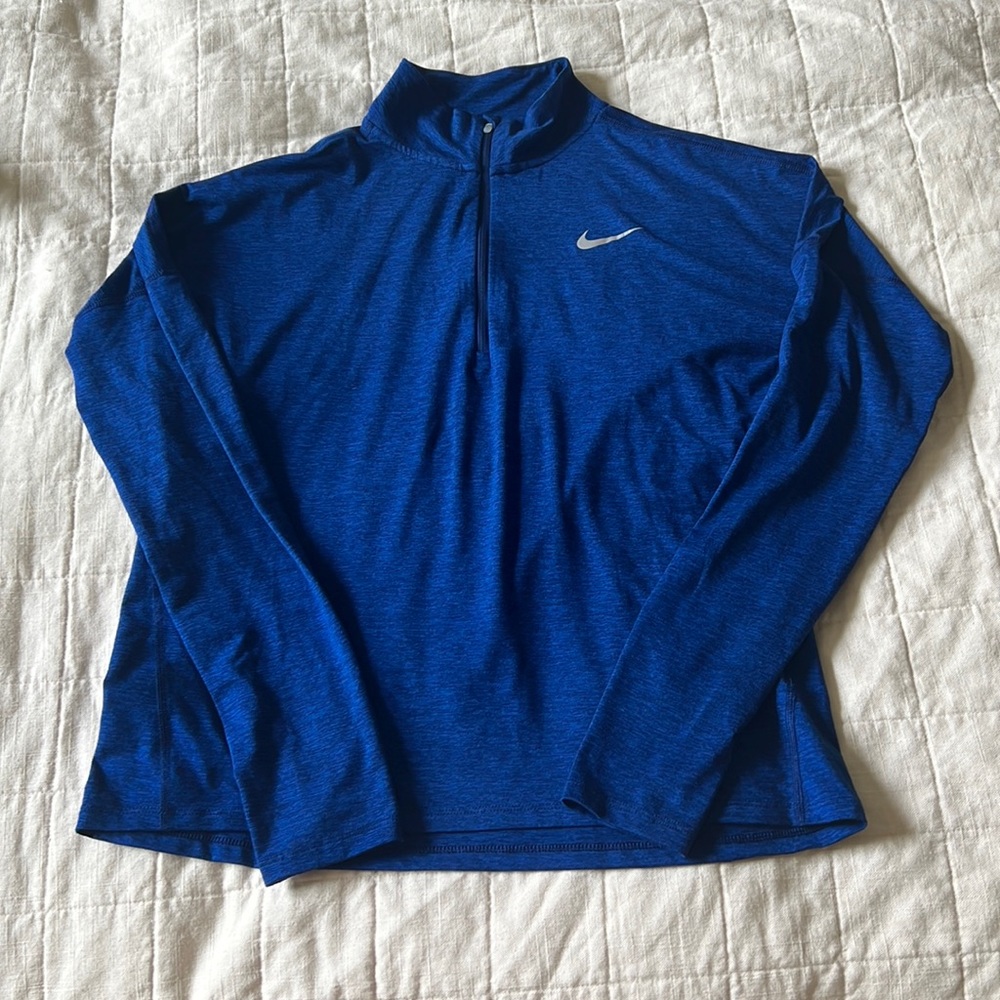 Nike Quarter Zip. Women’s size Medium